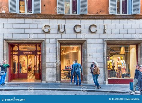 gucci lucca italy|Gucci Italy online shop.